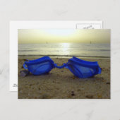 休暇の時間、青いゴーグルのビーチ ポストカード (正面/裏面)