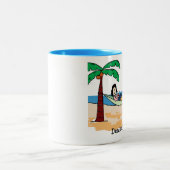 休暇をとるカップル-カスタムな色 ツートーンマグカップ (中央)