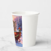 休暇中におそりに乗るフクロウ 紙コップ (左)