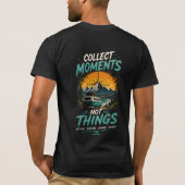 休暇 + 旅行 Tシャツ (裏面)