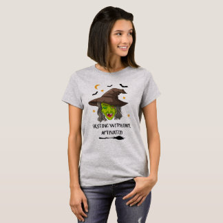 休眠中の魔女の顔が起動 Tシャツ