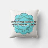 会うすべての人ビルNye枕 クッション (裏面)