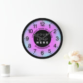 会社のカスタムロゴピンクブルーの名前のスローガン ラージ壁時計 (ホーム)