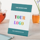 会社のロゴとカスタム文字台座のサイン 台座サイン (インサイチュ)