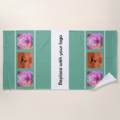 会社のロゴの写真コラージンググリーンホワイト ビーチタオル (正面)