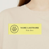 会社のロゴはこちら黄色モダンの従業員 名札