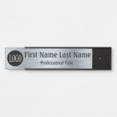 会社のロゴオフィスのドアの看板シルバーグレー サインプレート (正面)