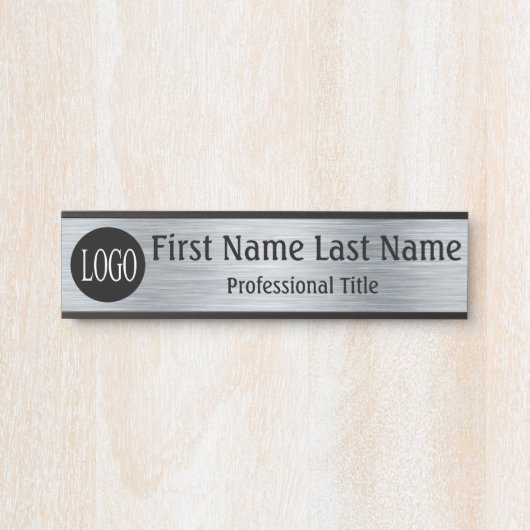 会社のロゴオフィスのドアの看板シルバーグレー サインプレート (正面)