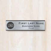 会社のロゴオフィスのドアの看板メタリックルック サインプレート (正面)