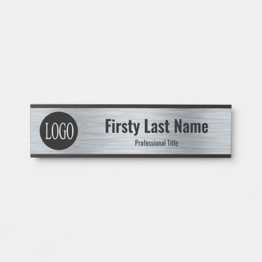 会社のロゴオフィスのドアの看板メタリックルック サインプレート (正面)