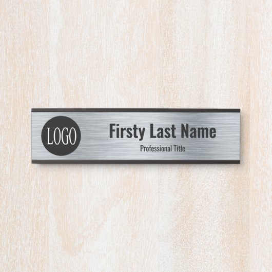 会社のロゴオフィスのドアの看板メタリックルック サインプレート (正面)