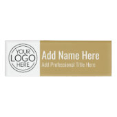 会社のロゴ – 名前、プロフェッショナルタイトル、金ゴールド 名札 (正面)