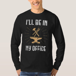 会社の鍛冶屋の金工に行くよ Tシャツ
