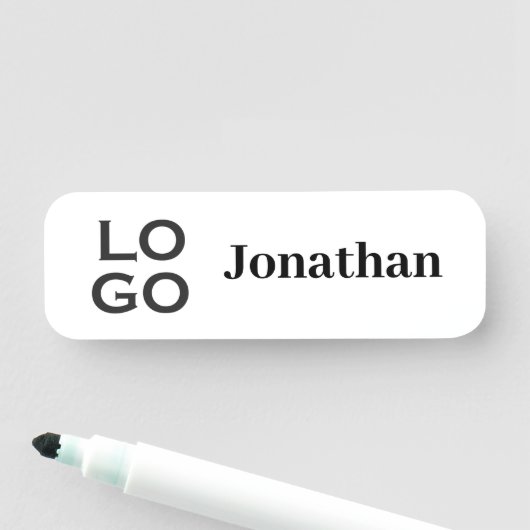 会社または会社のロゴ従業員 名札 (インサイチュ)