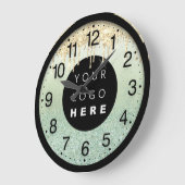 会社グリッターMetalic赤面ドライブロゴ ラージ壁時計 (傾斜)