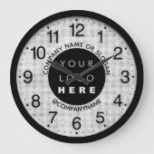 会社ロゴグレーの銀の名標   ラージ壁時計 (正面)