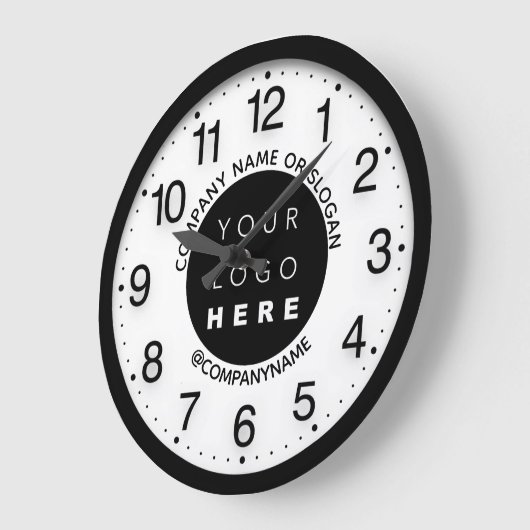 会社ロゴ白黒銀名スローガン ラージ壁時計 (傾斜)