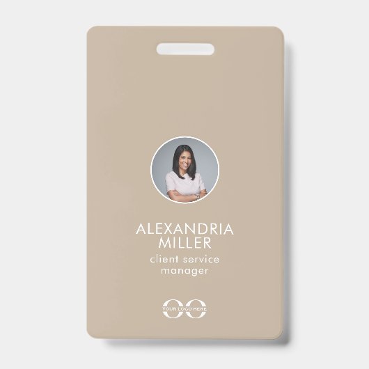 会社社員のミニマル写真QRコード バッジ (正面)