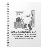 会計士が巨大な貯金箱を受け取る ノートブック (正面)