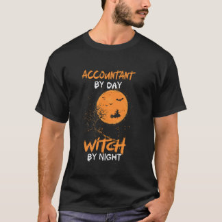 会計士バイデイウィッチバイナイト面白いハロウィーンC Tシャツ