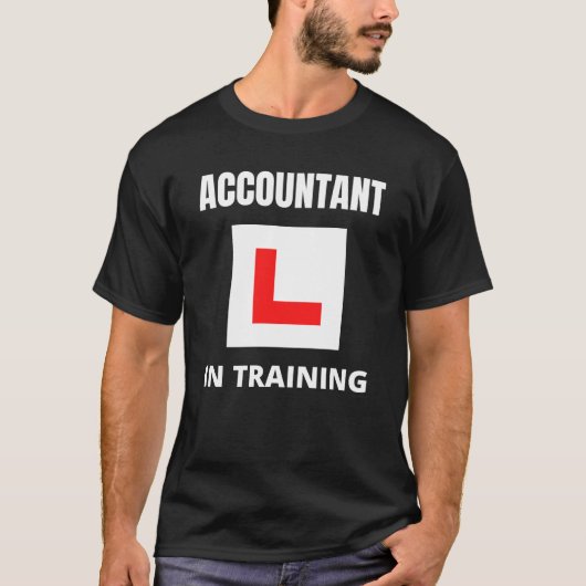 会計士見習い Tシャツ (正面)