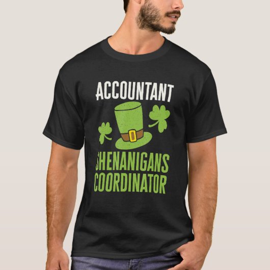 会計士St patricks dayシェナニガンス調整官 Tシャツ (正面)