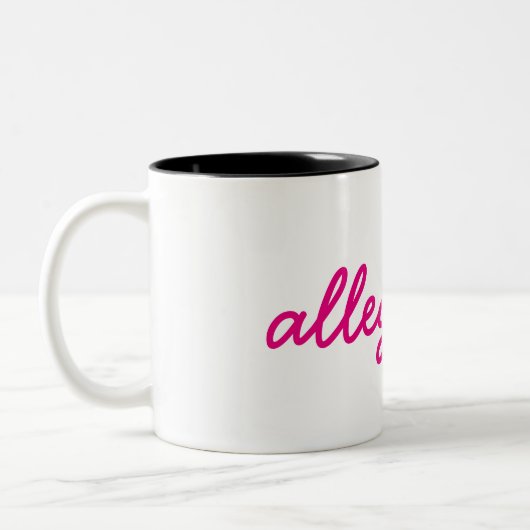 伝えられるところではマグ ツートーンマグカップ (左)