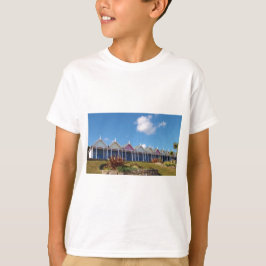 伝統的なイギリスのビーチハット Tシャツ