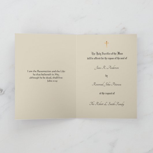 伝統的なカトリック教の悔やみや弔慰の多くの提供の十字 カード (内部)