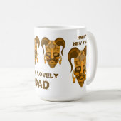 伝統的なマスクアートを有するマグカップ コーヒーマグカップ (正面右)