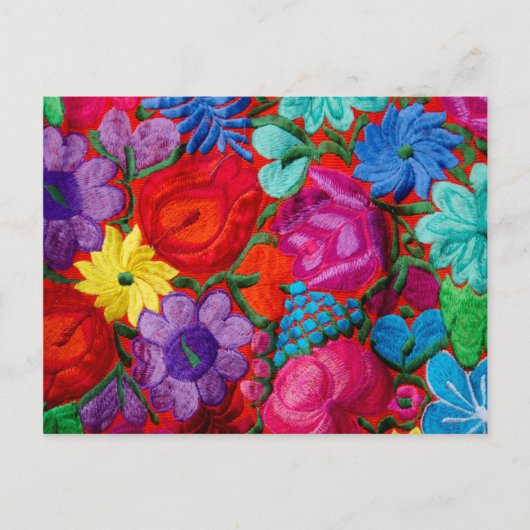 伝統的な刺繍の花柄のテキスタイルの詳細 ポストカード (正面)