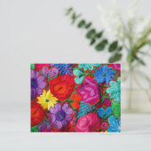伝統的な刺繍の花柄のテキスタイルの詳細 ポストカード (スタンド正面)