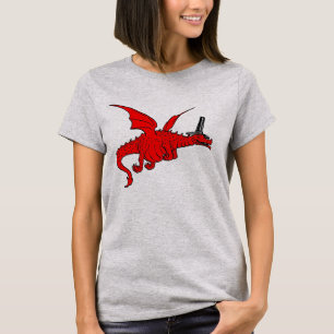 伝統的な帽子のウェールズのおもしろいで赤いドラゴン Tシャツ