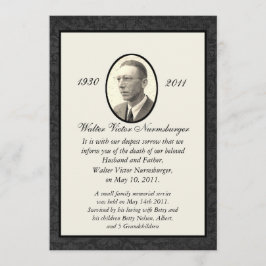 伝統的な死の発表カード 案内状