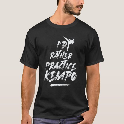 伝統的な空手道に打ち込みたい Tシャツ (正面)