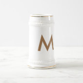 伝統的な陶器のビールジョッキ ビールジョッキ (中央)