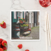 伝統的オランダの木製シューズ通り スタンダードランチョンナプキン (インサイチュ)