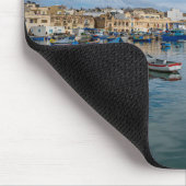 伝統的カラフル魚釣り船 マウスパッド (コーナー)