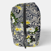 伝統的ハワイアンタパとプルメリア ドップキット (右)