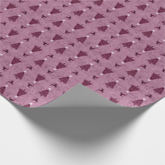 伝統的ピンクのクリスマスツリー&トナカイ ラッピングペーパー (角)