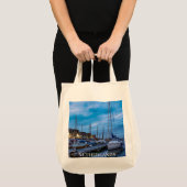 伝統的魚釣り町夜景 トートバッグ (正面(商品))