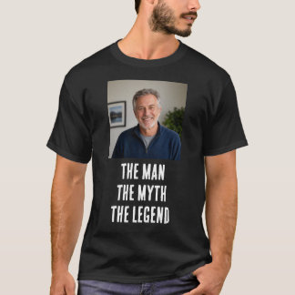 伝説の人、神話の男、カスタム写真ギフトアイデア Tシャツ