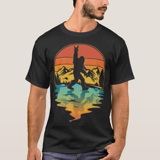 伝説は今もなおロックオン Tシャツ (正面)