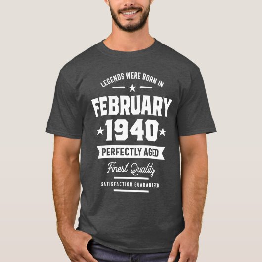 伝説は1940生まれ年2月の誕生日贈り物 Tシャツ (正面)