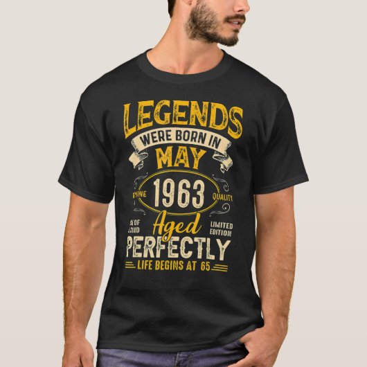 伝説は1963生まれ年4月59誕生日ヴィナ Tシャツ (正面)