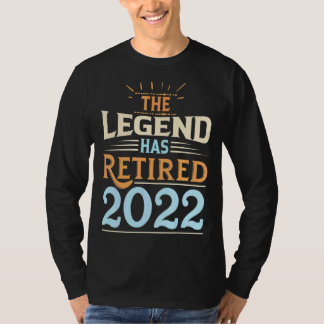 伝説は2022退職した年退職以来 Tシャツ