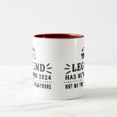 伝説は2024退職した私のプロブ引退ではない ツートーンマグカップ (中央)