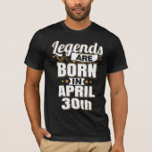 伝説生まれは4月30日 Tシャツ (正面)