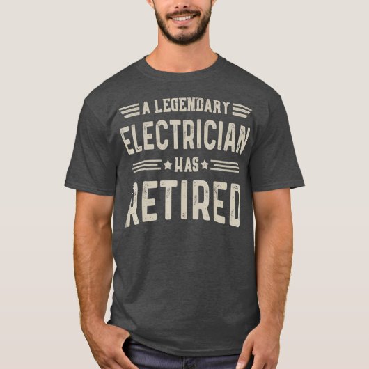 伝説的電気技師の引退 Tシャツ (正面)