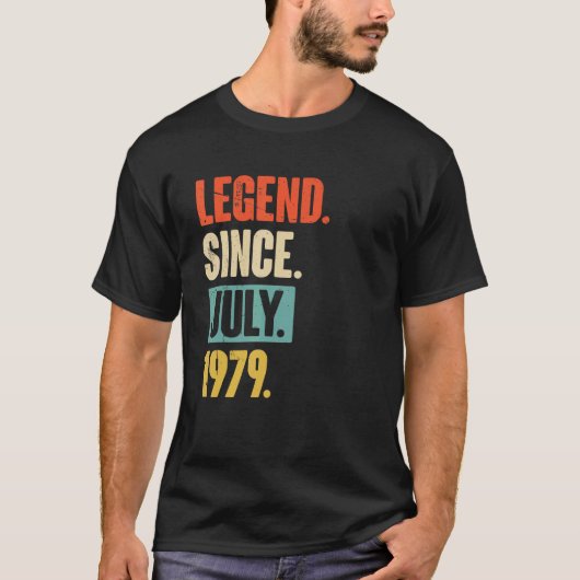 伝説1979年7月以来43歳43誕生日 Tシャツ (正面)